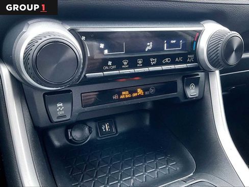 Certified 2023 Toyota RAV4 LE image 35