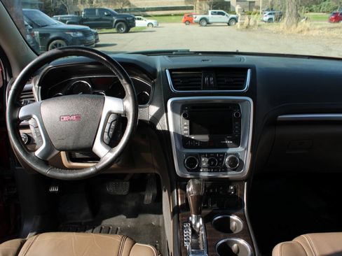 Used 2015 GMC Acadia SLT AWD/4WD image 34