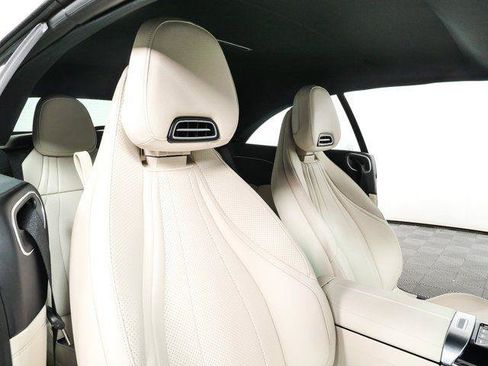 Used 2024 Mercedes-Benz CLE 300 4MATIC Cabriolet image 19