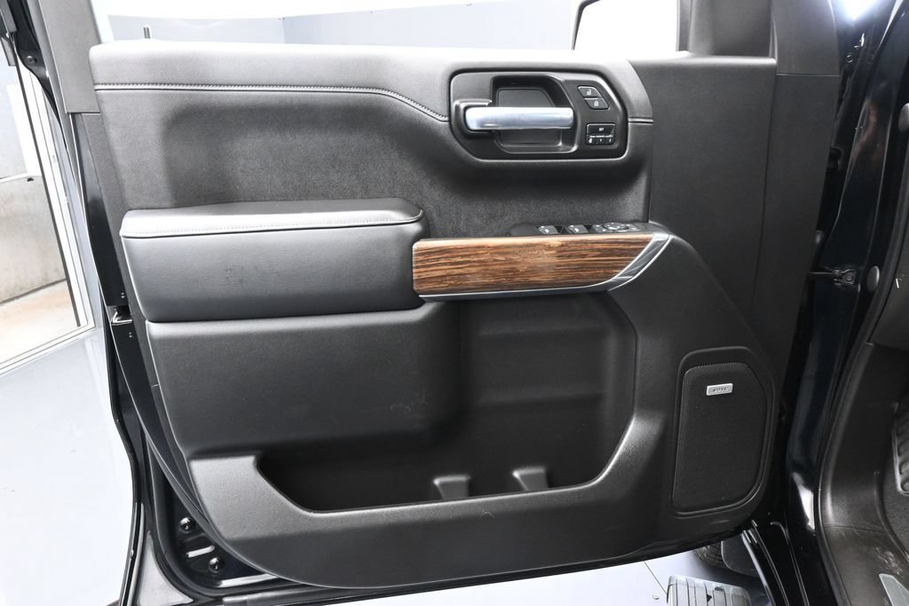 Used 2021 Chevrolet Silverado 1500 High Country AWD/4WD image 14