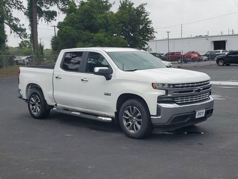 Certified 2020 Chevrolet Silverado 1500 LT w/ Texas Edition RWD image 32