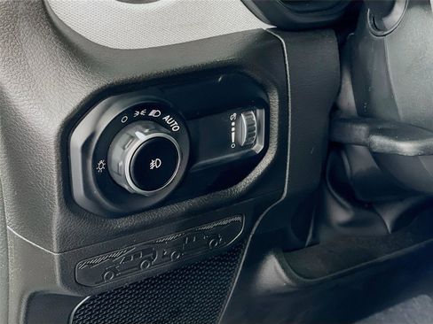 Used 2024 Jeep Wrangler Sport S image 14