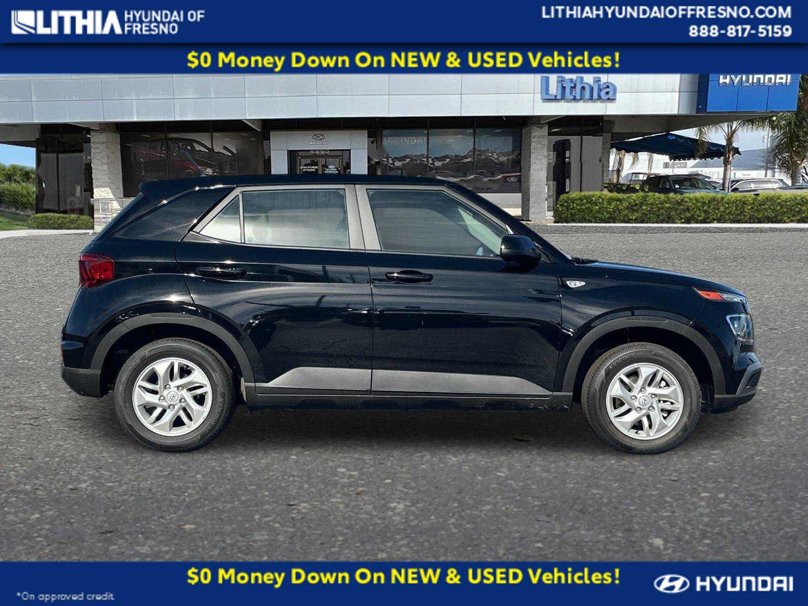 New 2026 Hyundai Venue SE FWD image 8