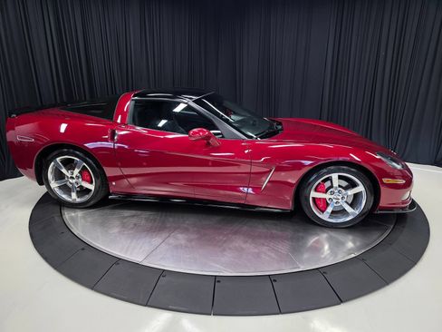 Used 2009 Chevrolet Corvette Coupe w/ Roof Package RWD image 12