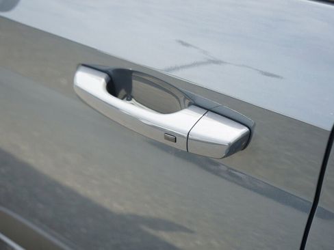 New 2025 Hyundai Venue Limited image 22