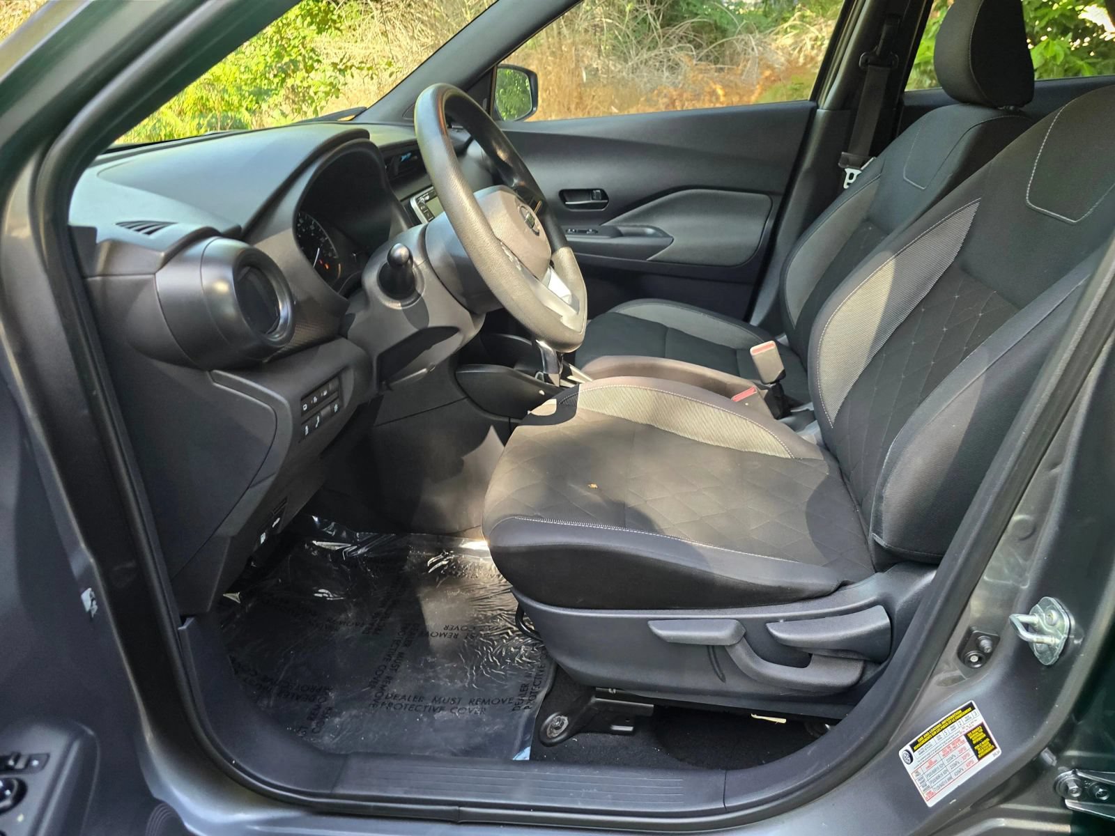 Used 2020 Nissan Kicks S FWD image 20
