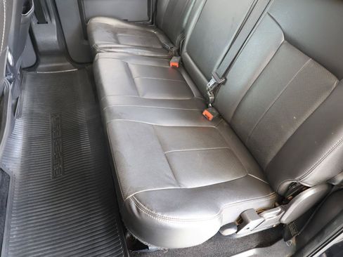 Used 2012 Ford F450 Lariat w/ Lariat Ultimate Pkg AWD/4WD image 23