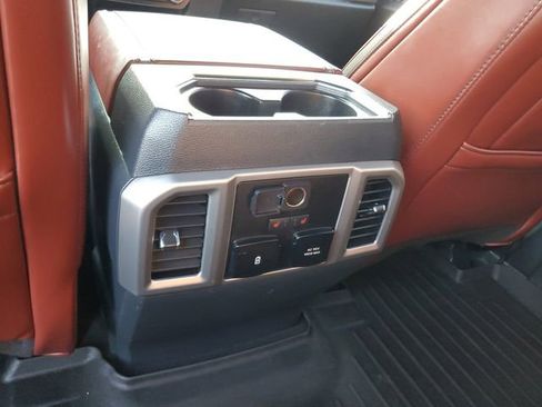 Used 2022 Ford F250 Platinum AWD/4WD image 16