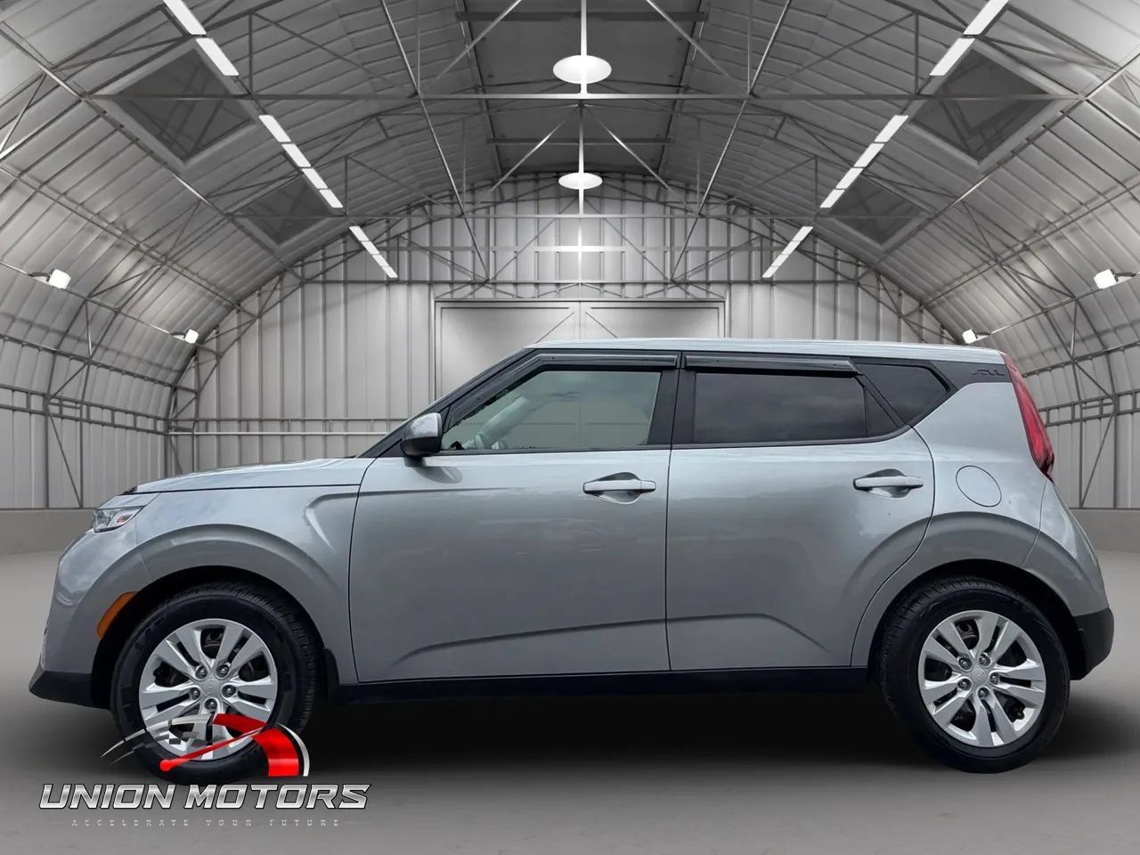 Used 2022 Kia Soul LX FWD image 8