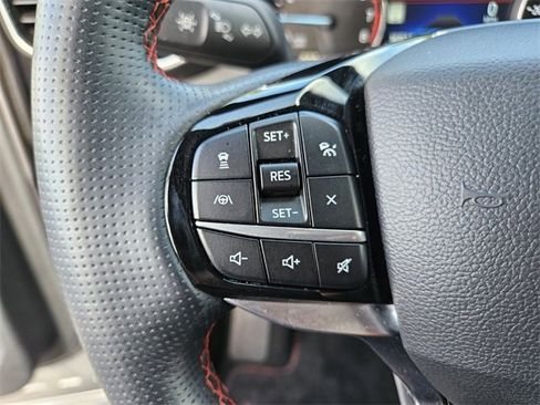 Used 2022 Ford Explorer ST-Line image 24