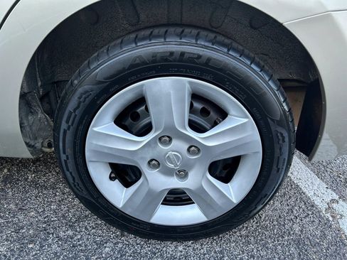 Used 2009 Nissan Sentra 2.0 S FWD image 29