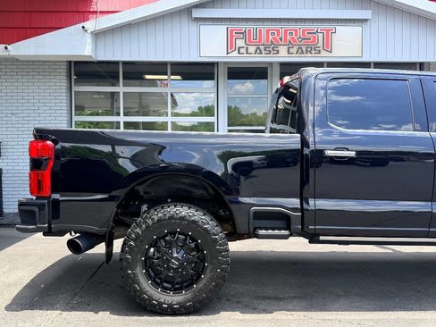 Used 2024 Ford F250 Platinum AWD/4WD image 11
