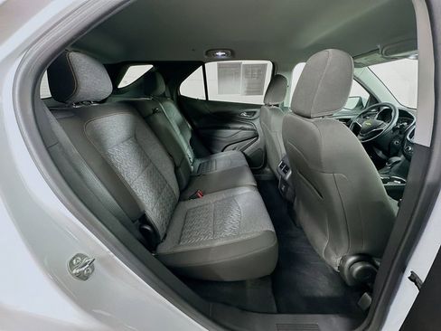 Used 2024 Chevrolet Equinox LT image 33