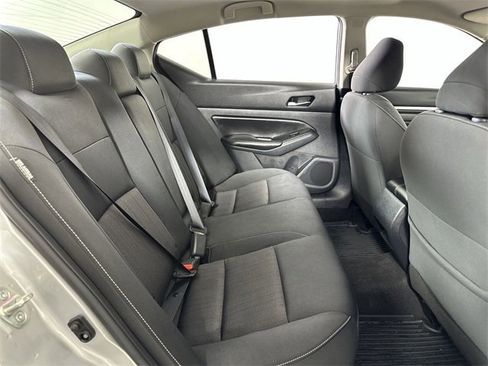 Used 2022 Nissan Altima 2.5 SV image 28