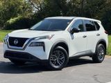 Used 2021 Nissan Rogue S image 2
