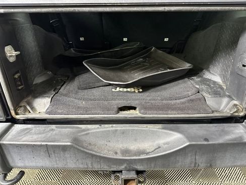 Used 2016 Jeep Wrangler Unlimited Sport w/ Quick Order Package 23S image 24