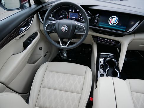 Used 2023 Buick Envision Avenir image 9