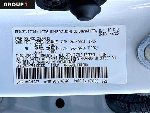 Used 2023 Toyota Tacoma TRD Off-Road w/ TRD Premium Off Road Package AWD/4WD image 37