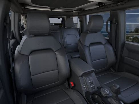 New 2026 Ford Bronco Badlands AWD/4WD image 10