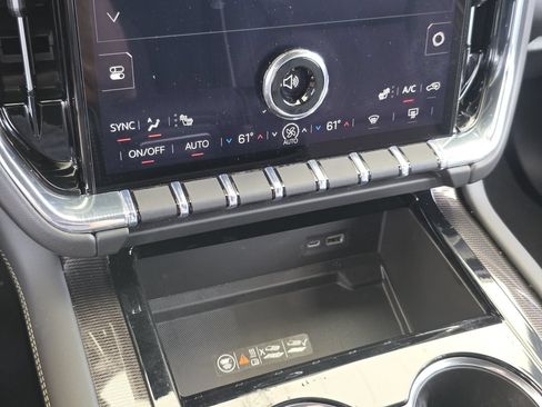 Used 2026 GMC Yukon Elevation w/ LPO, Floor Liner Package AWD/4WD image 16