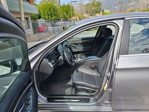 Used 2013 BMW 528i Sedan image 9