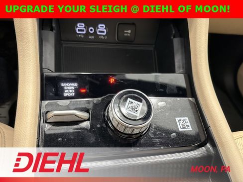 New 2025 Jeep Grand Cherokee Limited w/ Luxury Tech Group II image 33