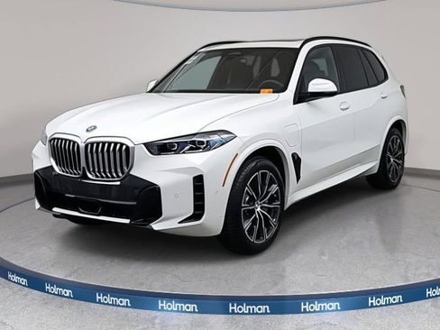 New 2026 BMW X5 xDrive50e w/ M Sport Package image 1