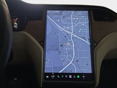 Used 2020 Tesla Model X Long Range AWD/4WD image 21