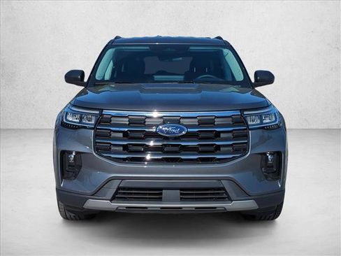 New 2026 Ford Explorer Active w/ Active Comfort Package image 6