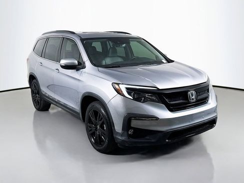 Used 2021 Honda Pilot Special Edition image 3