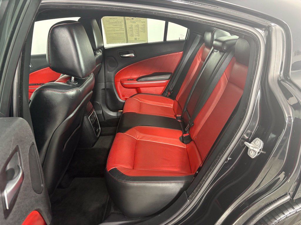 Used 2015 Dodge Charger SXT w/ Plus Group RWD image 10