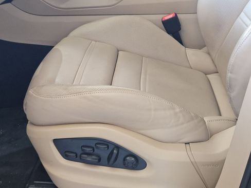 Certified 2023 Porsche Cayenne image 23