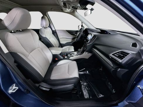 Used 2024 Subaru Forester Premium AWD/4WD image 29