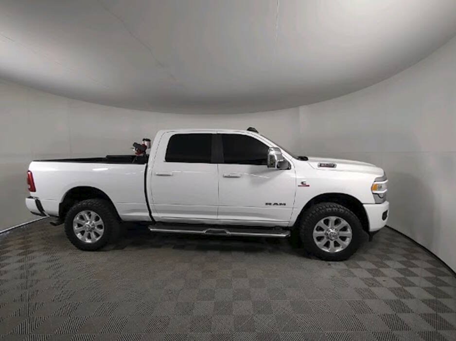 Used 2023 RAM 2500 Laramie AWD/4WD image 11