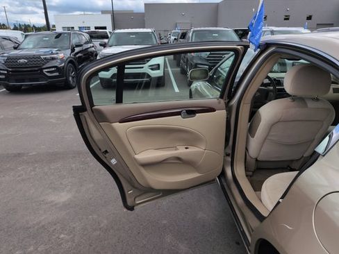Used 2006 Buick Lucerne CX FWD image 21