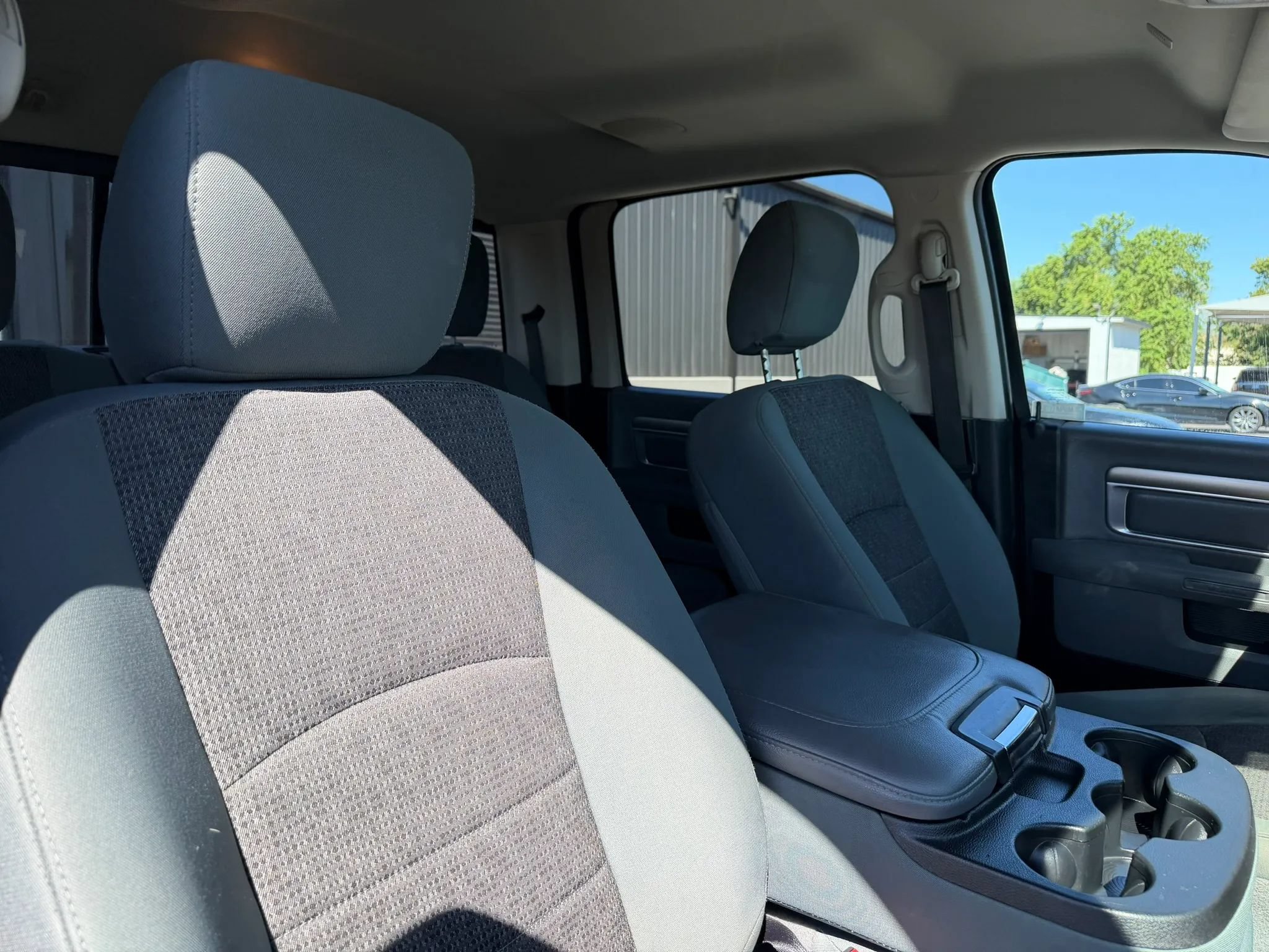 Used 2017 RAM 1500 Big Horn AWD/4WD image 28