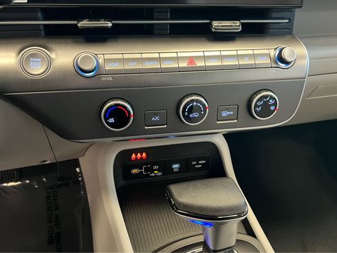 Used 2026 Hyundai Kona SE image 33