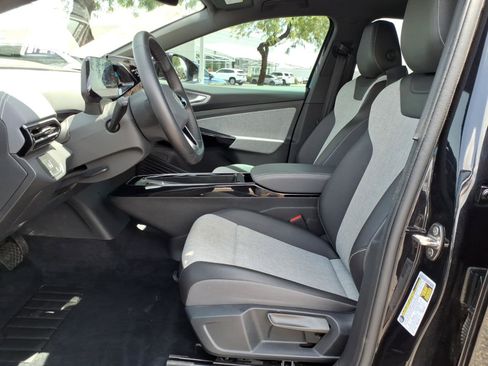 Certified 2024 Volkswagen ID.4 2WD image 19