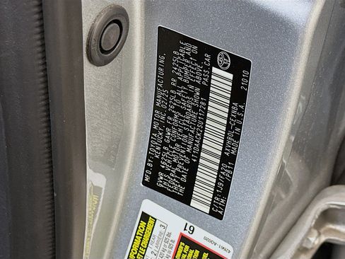 Used 2025 Toyota Camry LE image 12