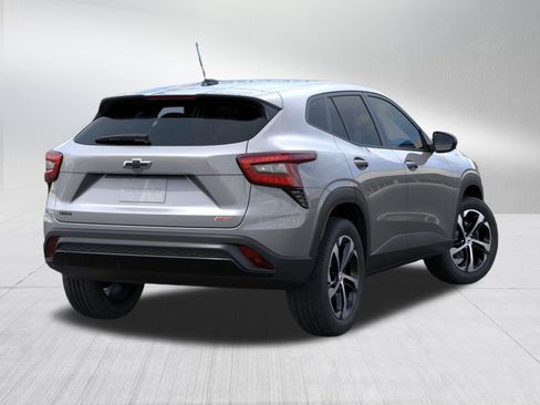 New 2026 Chevrolet Trax RS w/ Sunroof Package image 5