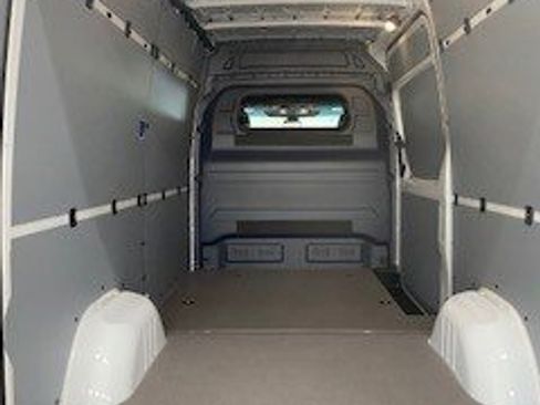 New 2025 Mercedes-Benz Sprinter 2500 image 10