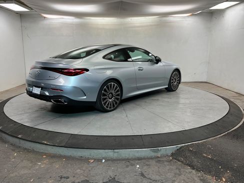 New 2026 Mercedes-Benz CLE 300 4MATIC Coupe image 5