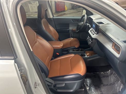 Certified 2022 Ford Maverick Lariat w/ Lariat Luxury Package image 9