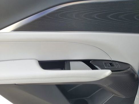 New 2026 Cadillac Lyriq Sport RWD image 8