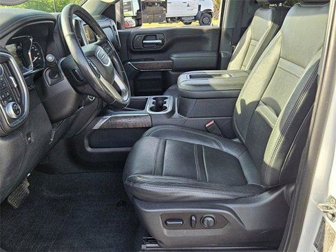 Used 2020 GMC Sierra 3500 Denali w/ Denali Ultimate Package image 9