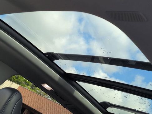 Used 2025 Toyota Grand Highlander AWD Hybrid image 14