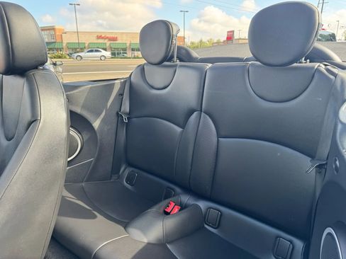 Used 2012 MINI Cooper Convertible image 22