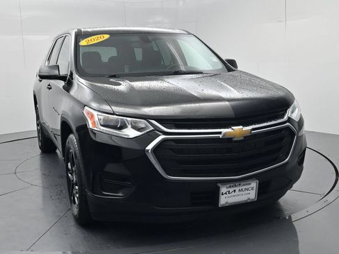 Used 2020 Chevrolet Traverse LS w/ LPO, Floor Liner Package AWD/4WD image 2