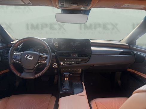 Used 2022 Lexus ES 300h Ultra Luxury image 14