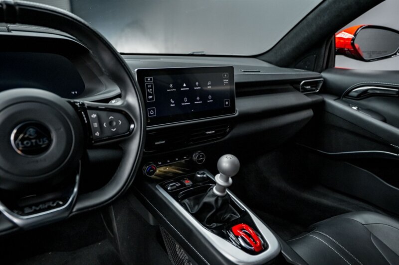 Used 2025 Lotus Emira RWD image 26
